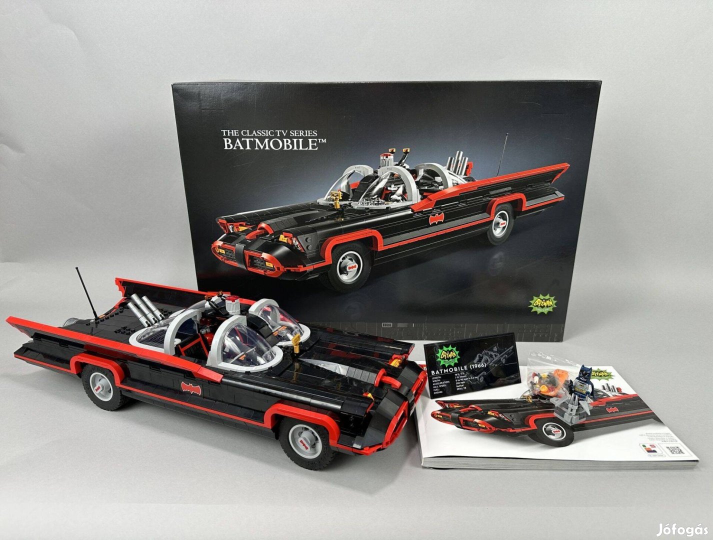 Lego Icons 76328 - Batmobile