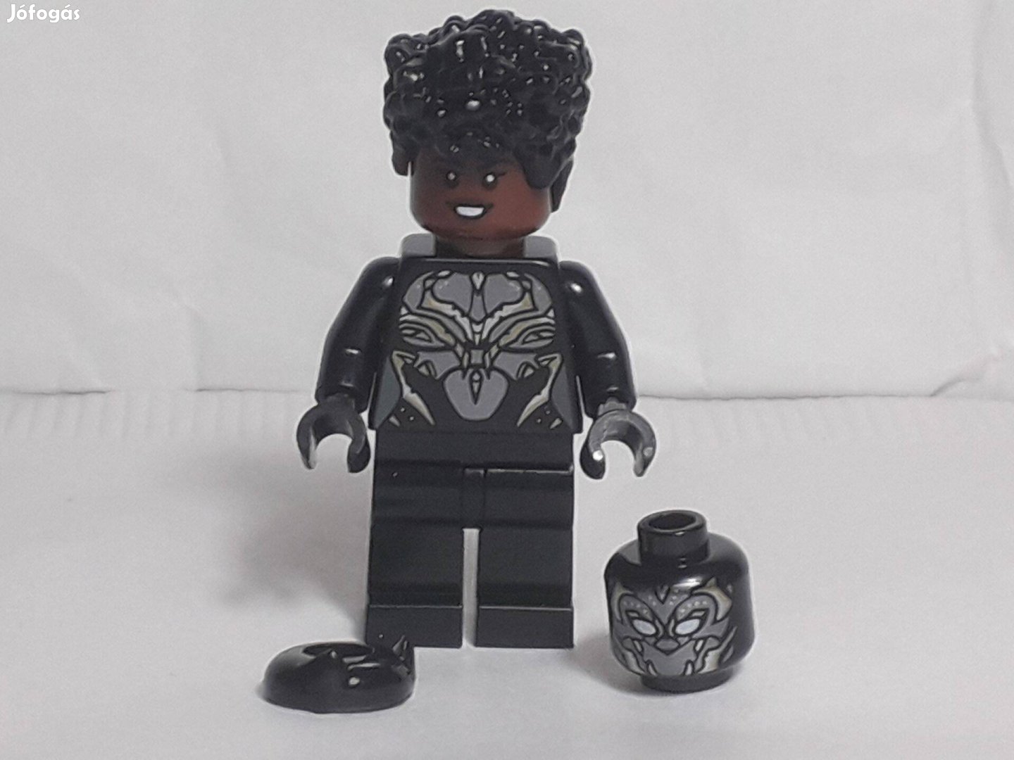 Lego Marvel Superheroes 76214 Black Panther (Shuri) minifig 2022