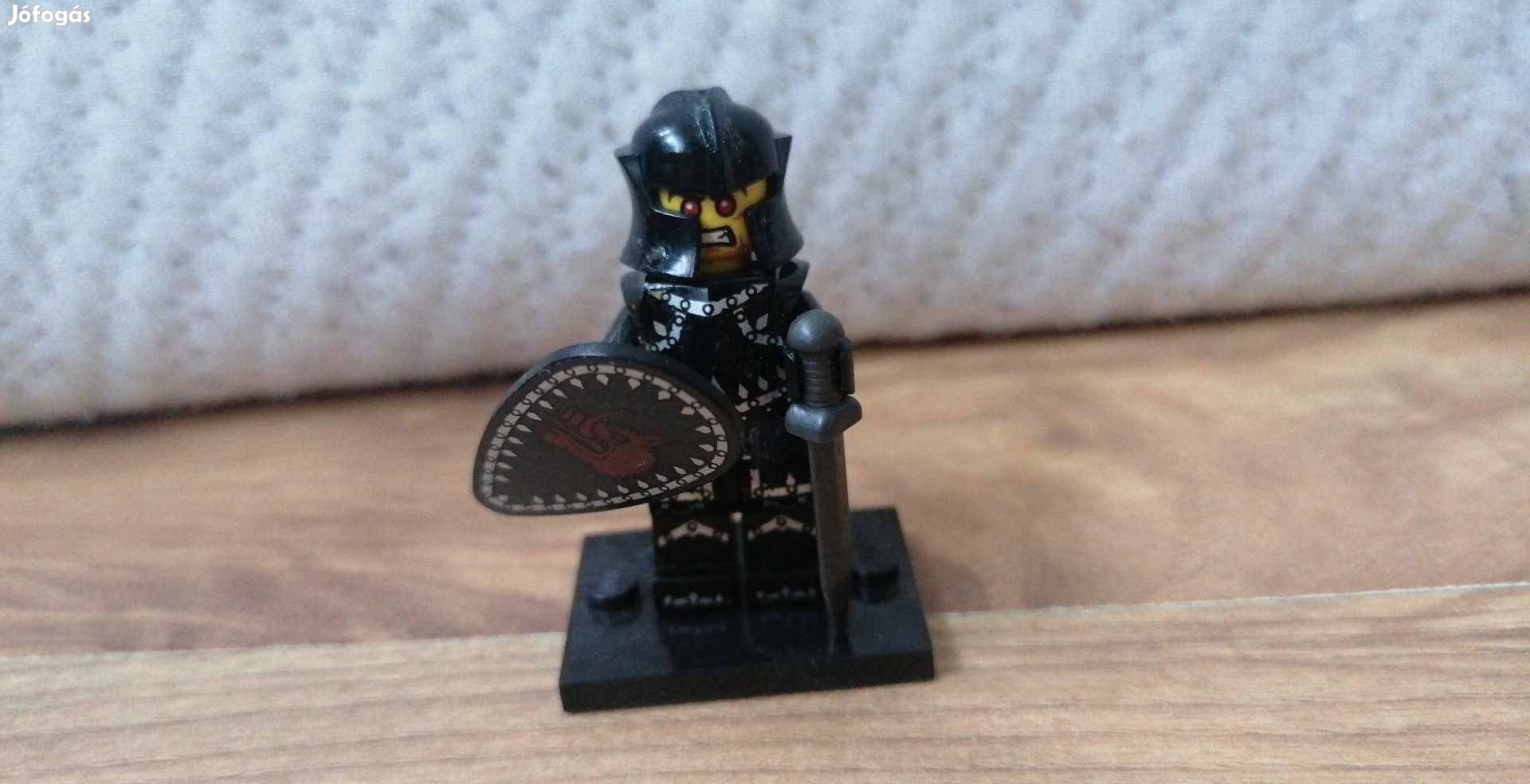 Lego Minifigura Col110 7. sorozat Sötét lovag Új