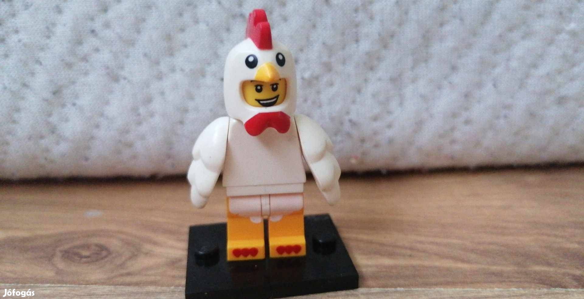 Lego Minifigura col135 9. sorozat Csirke ruhás ember