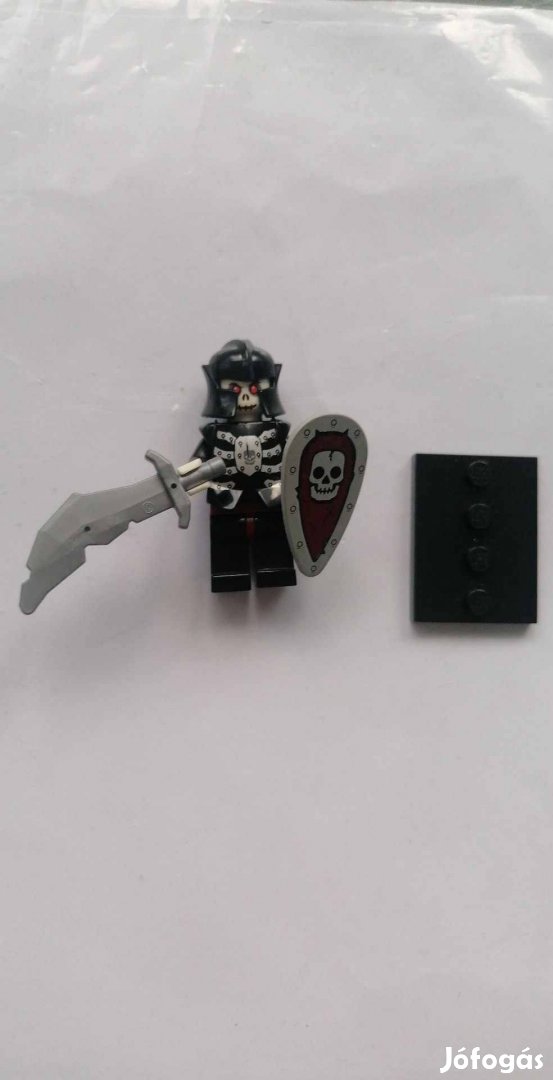 Lego Minifigurák cas330 - Fantasy Era, Piros Szemekkel