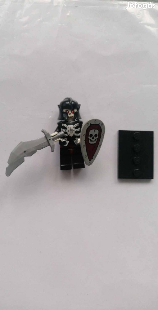 Lego Minifigurák cas330 - Fantasy Era, Piros Szemekkel