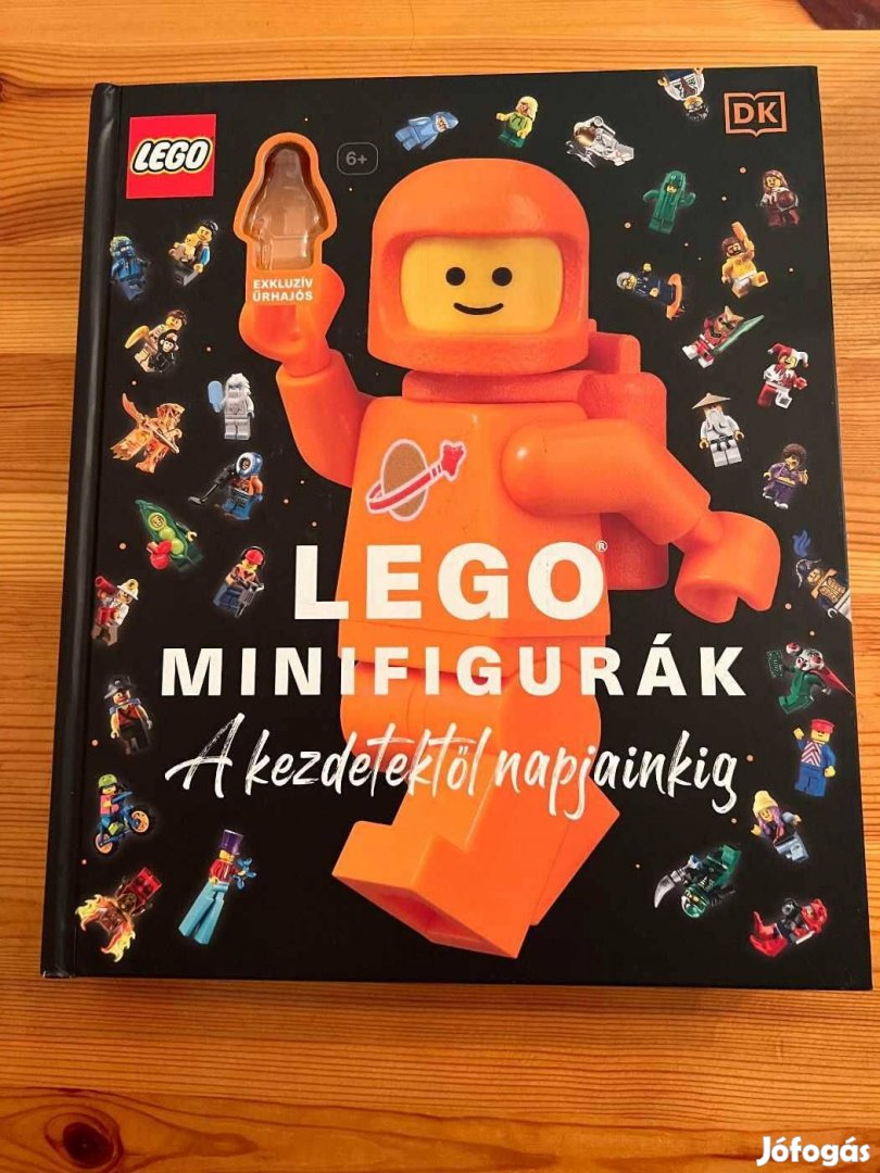 Lego Minifigure a Visual History New Edition Narancssárga