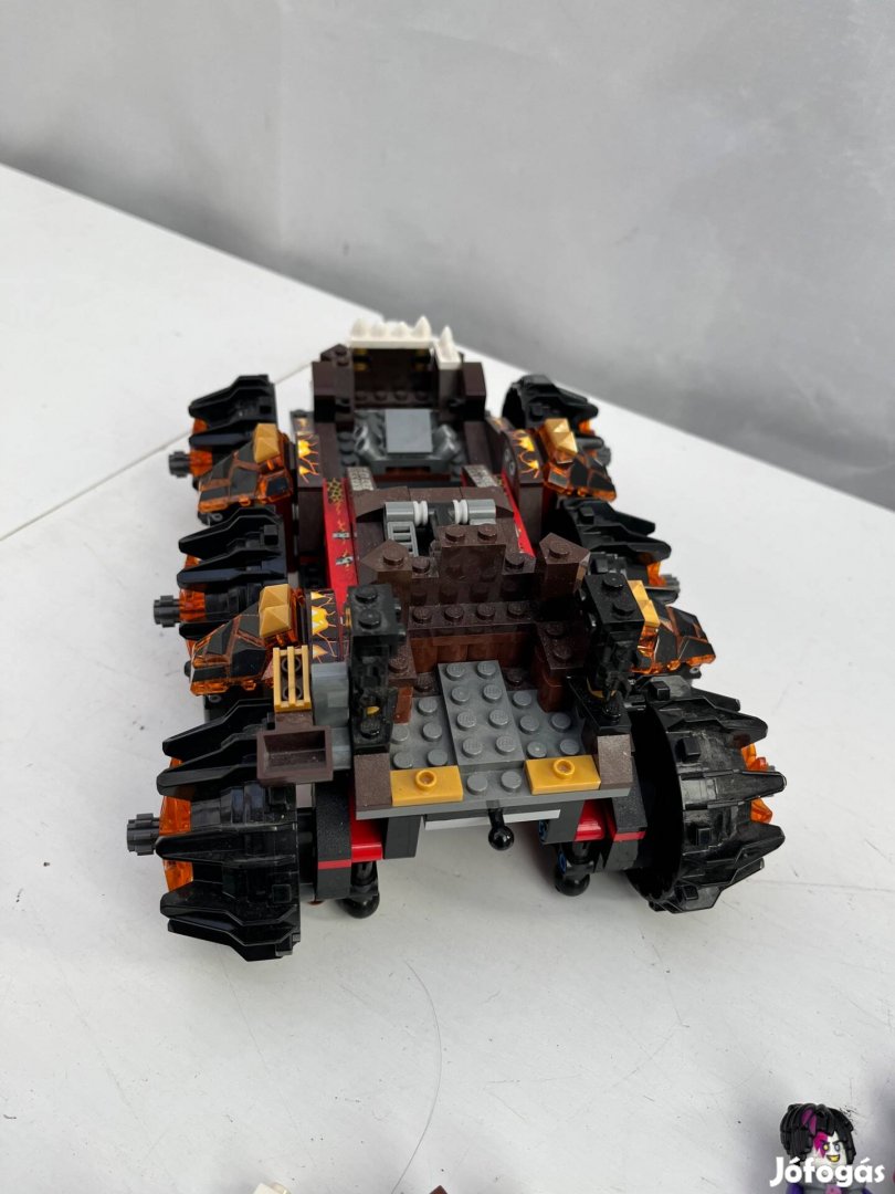 Lego Nexo Knights 70321 egyéb figurák Magmars Siege Machine