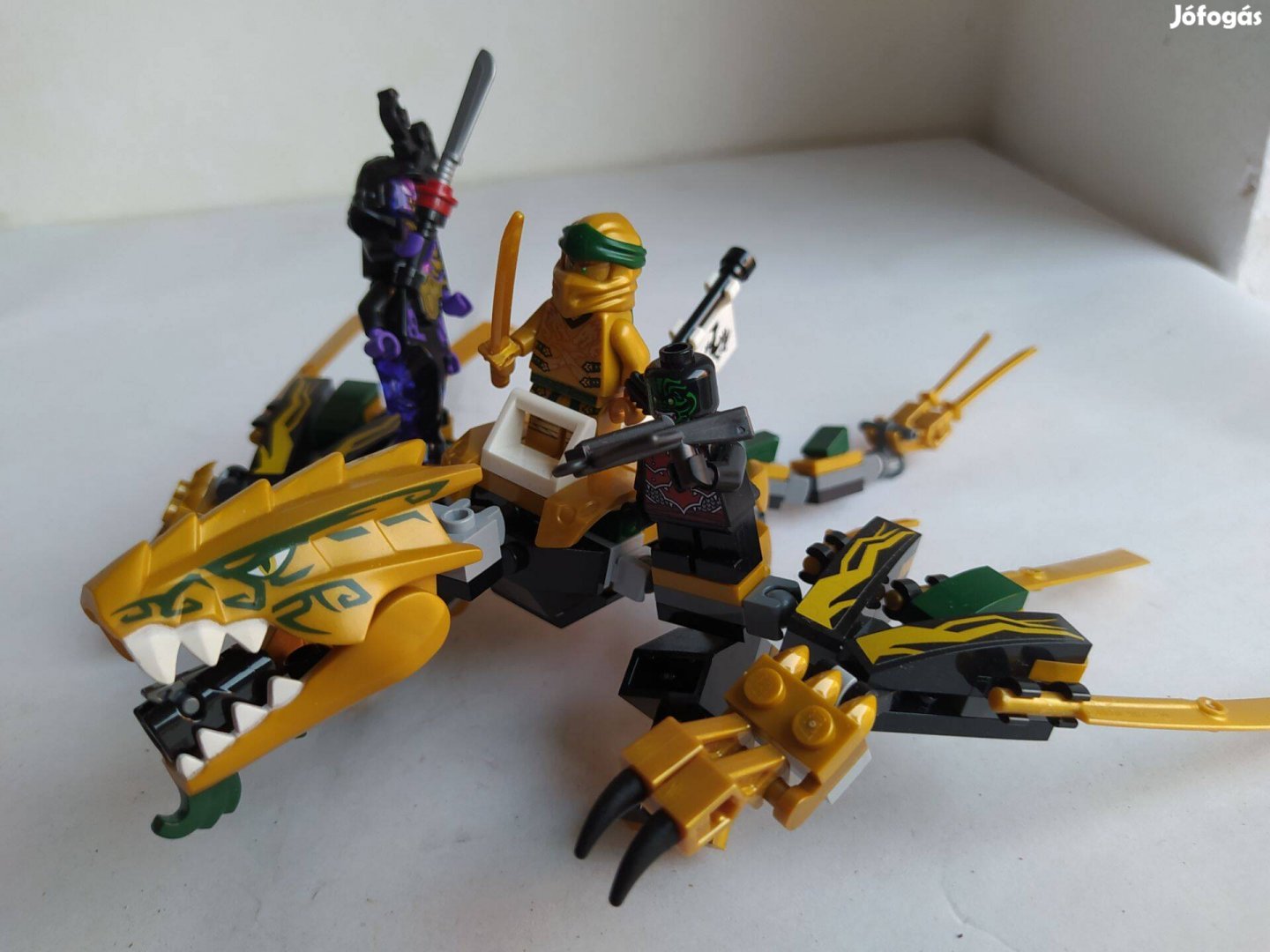 Lego Ninjago 70666 Az aranysárkány