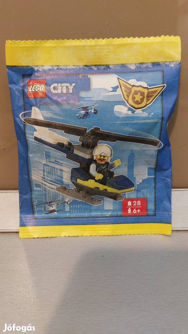 Lego Rendőr helikopterrel új