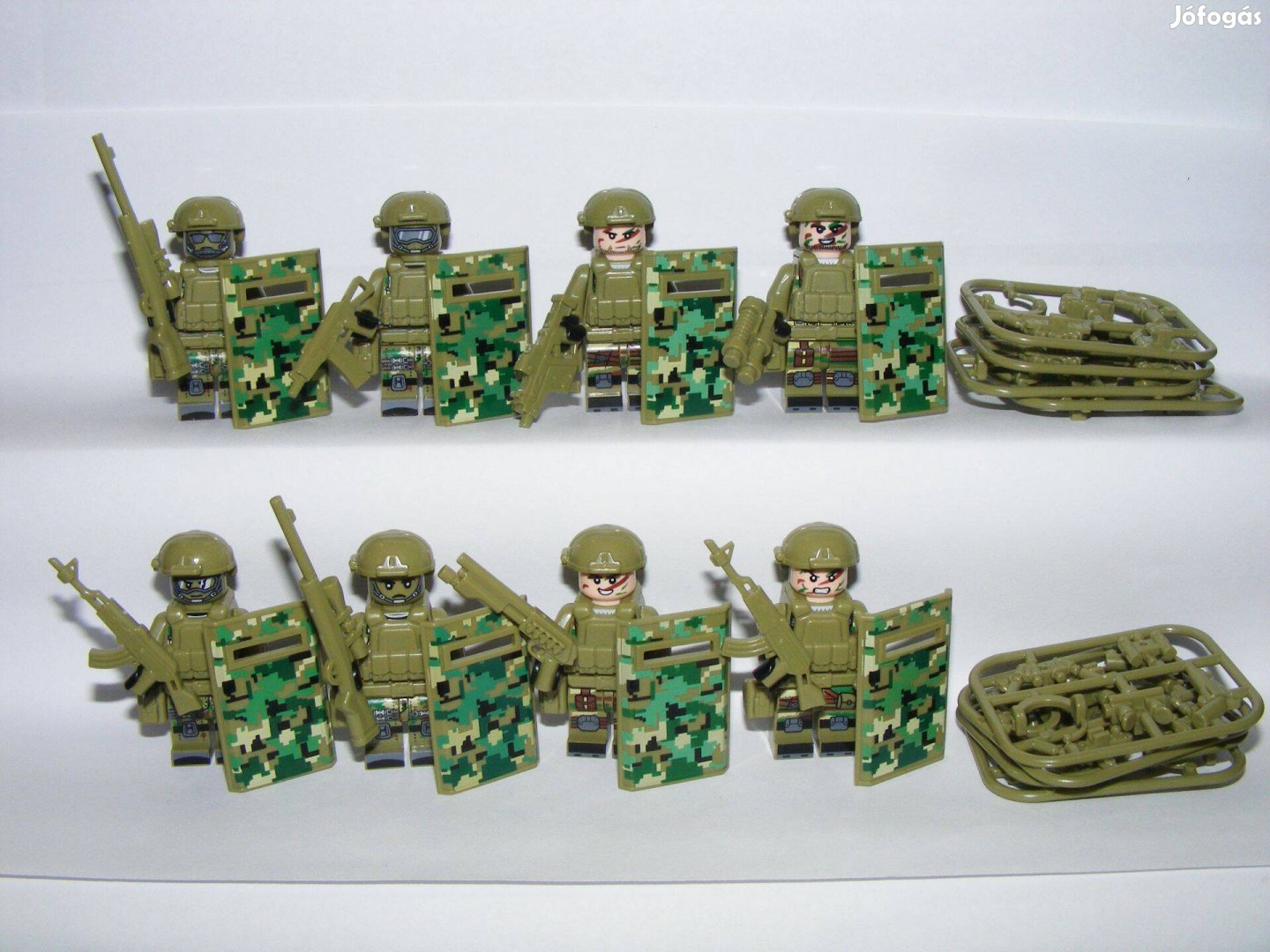 Lego SWAT Álcázott Dzsungel kommandós katonák 8db katona + pajzs Új