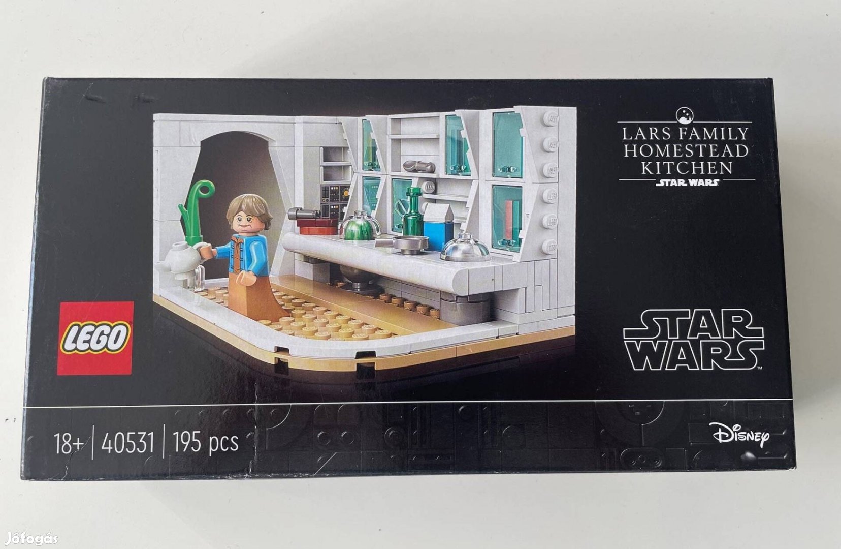 Lego Star Wars 40531 Lars Family kitchen