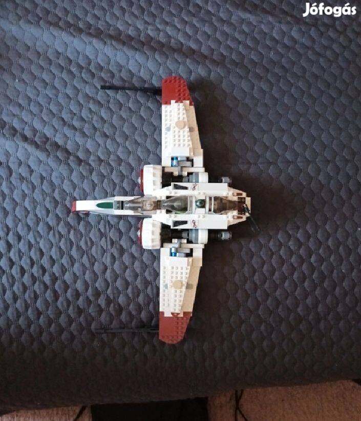Lego Star Wars Arc-170 starfighter 8088 leírással