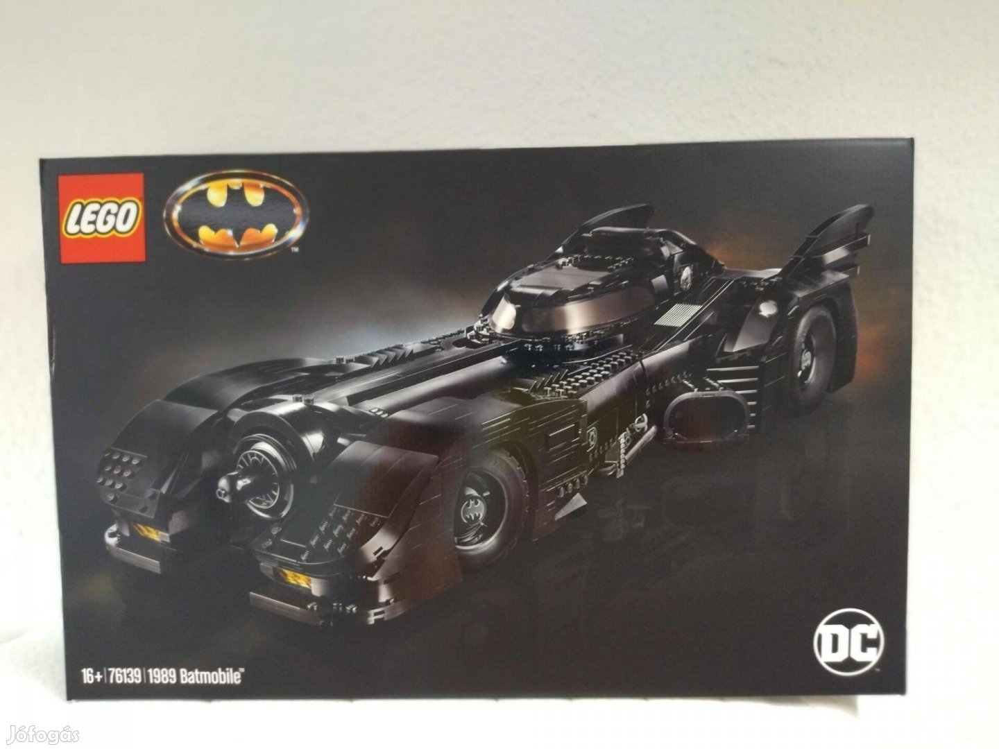 Lego Super Heroes 76139 Batmobile 1989 új, bontatlan