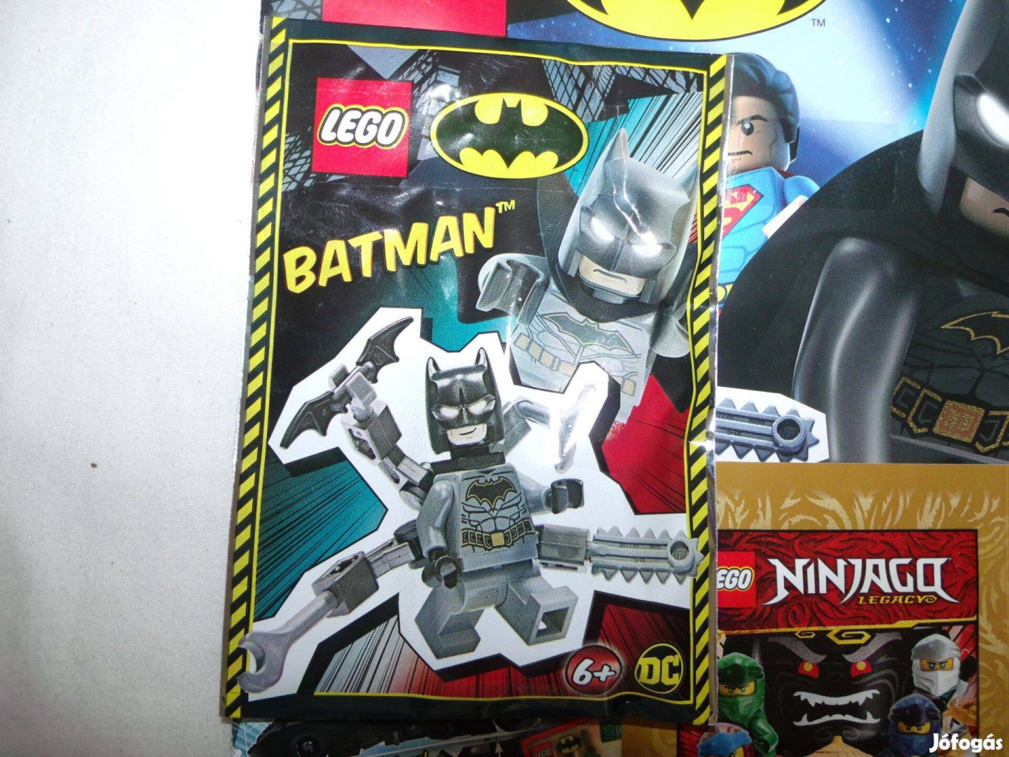 Lego Super Heroes bontatlan 212010 Batman with Octo-Arms + újság