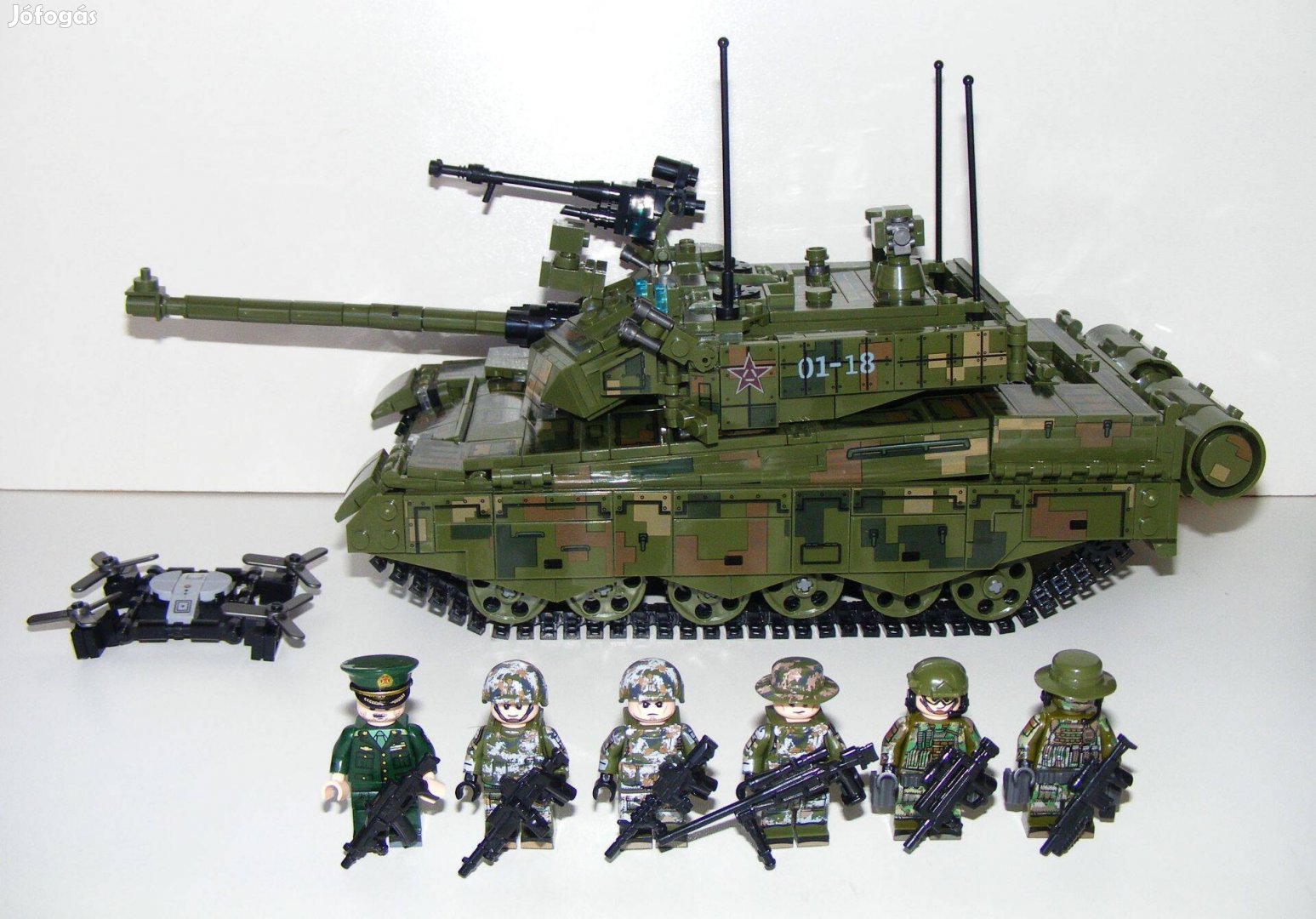 Lego Swat Modern Hadviselés Ztz99A Type tank 1150db + 6 katona Új