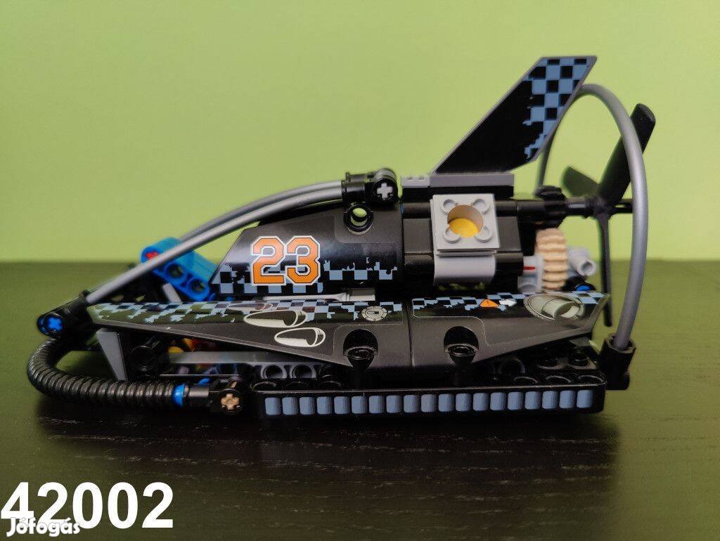 Lego Technic 42002 Hovercraft