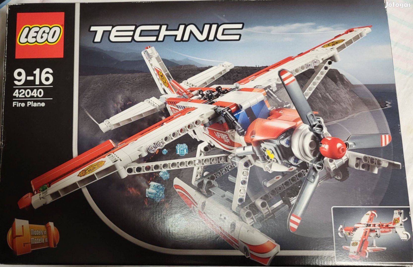 Lego Technic 42040 - Tűzoltó repülő