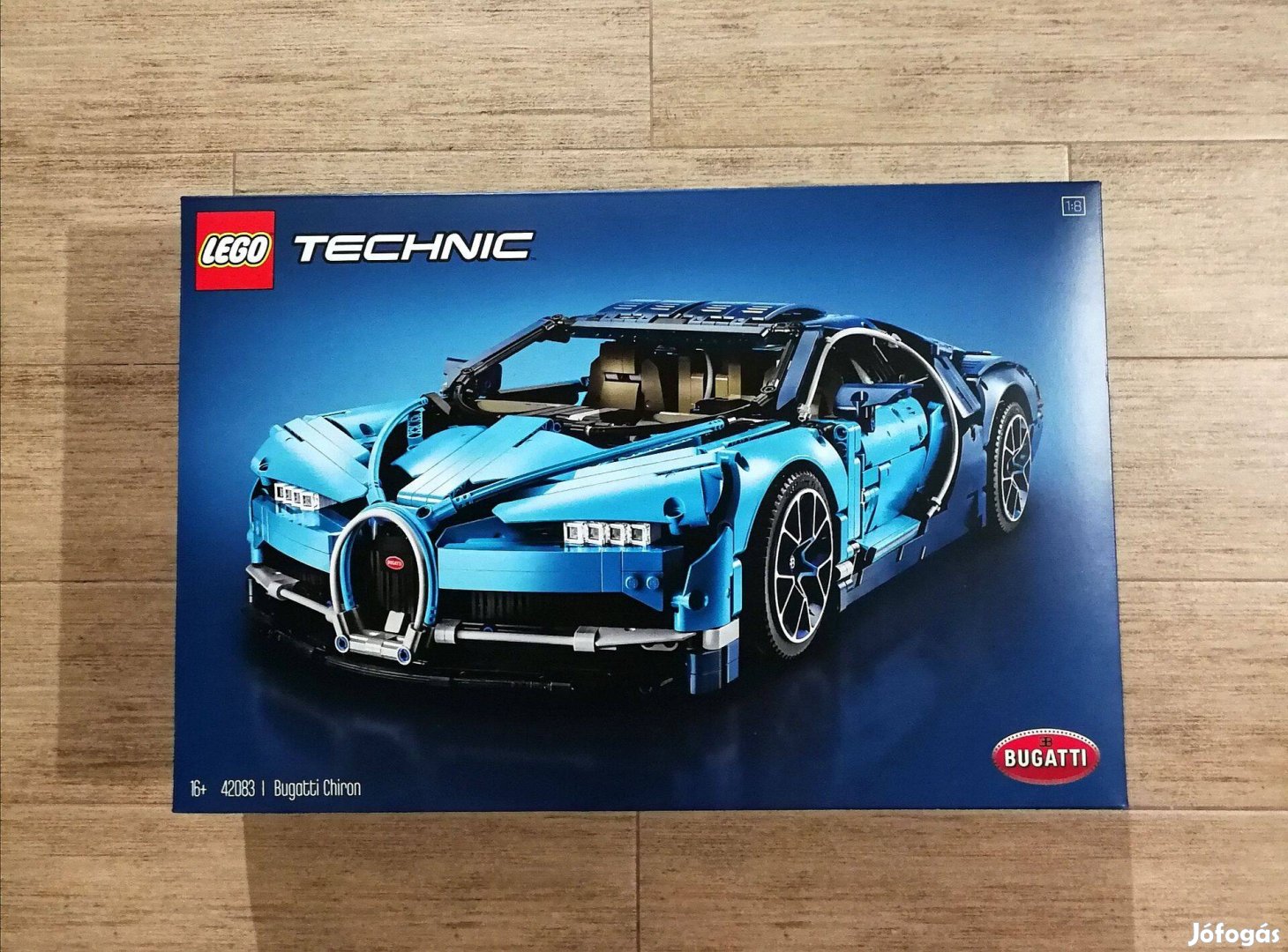 Lego Technic 42083 Bugatti Chiron Ingyenes házhozszállítás!