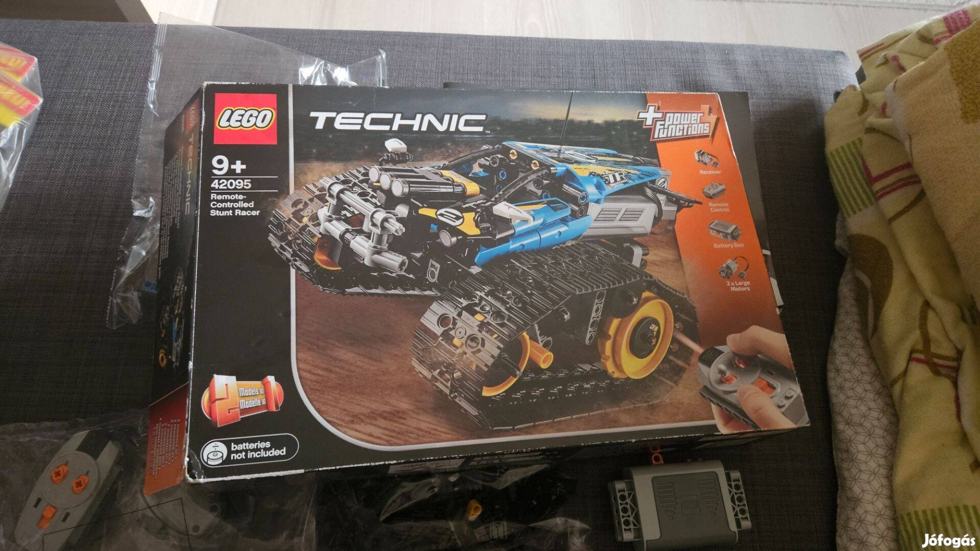 Lego Technic 42095 kaszkadőr lánctalpas autó