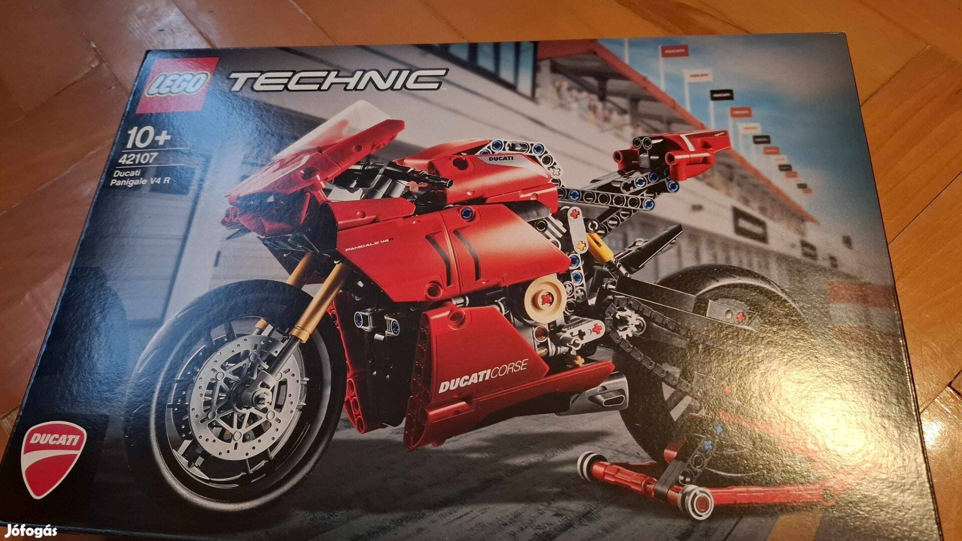 Lego Technic 42107 Ducati Panigale V4 R