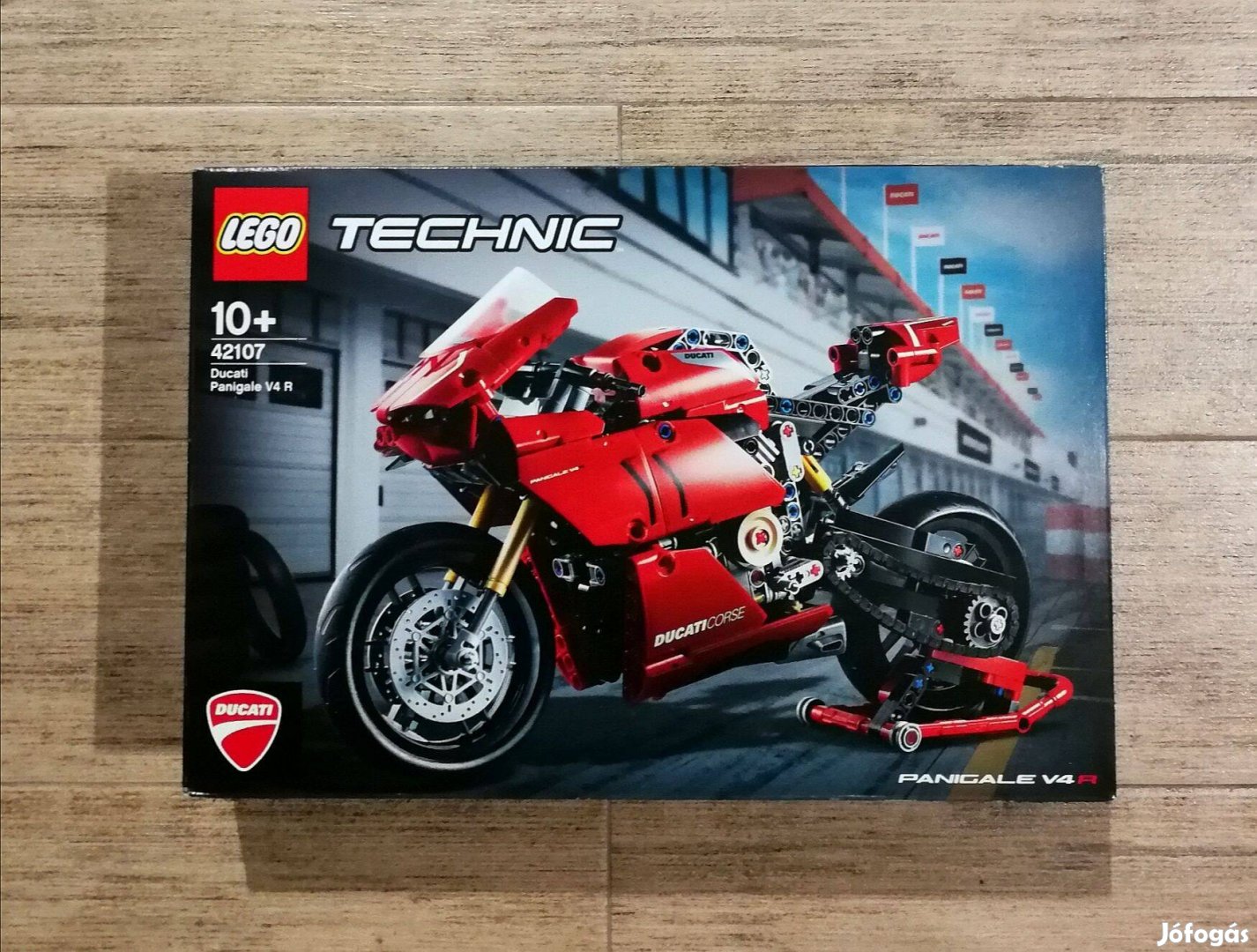 Lego Technic 42107 Ducati Panigale V4 R Ingyenes házhozszállítás!