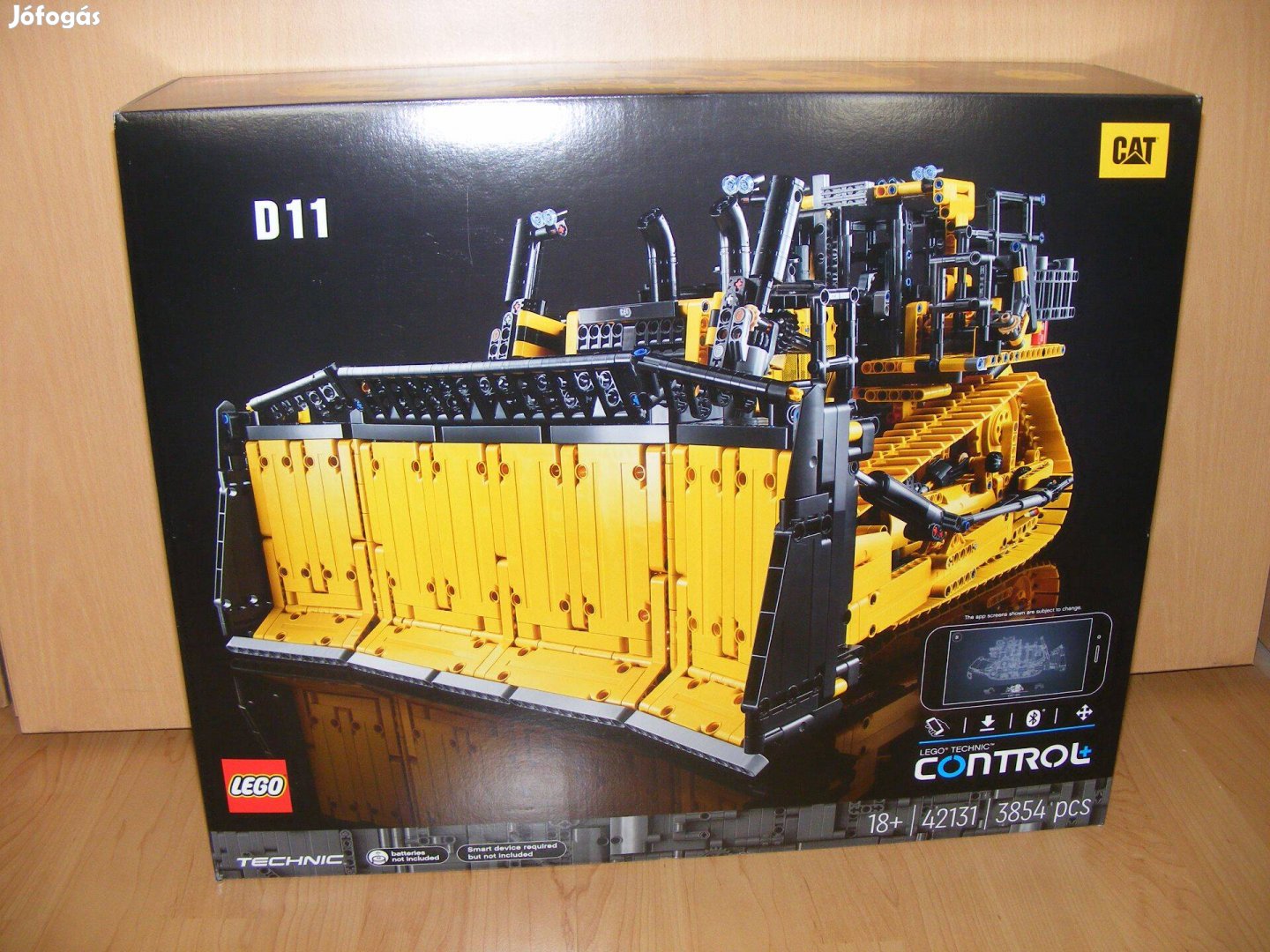 Lego Technic 42131 Applikációval irányítható Cat D11 buldózer Új BP!