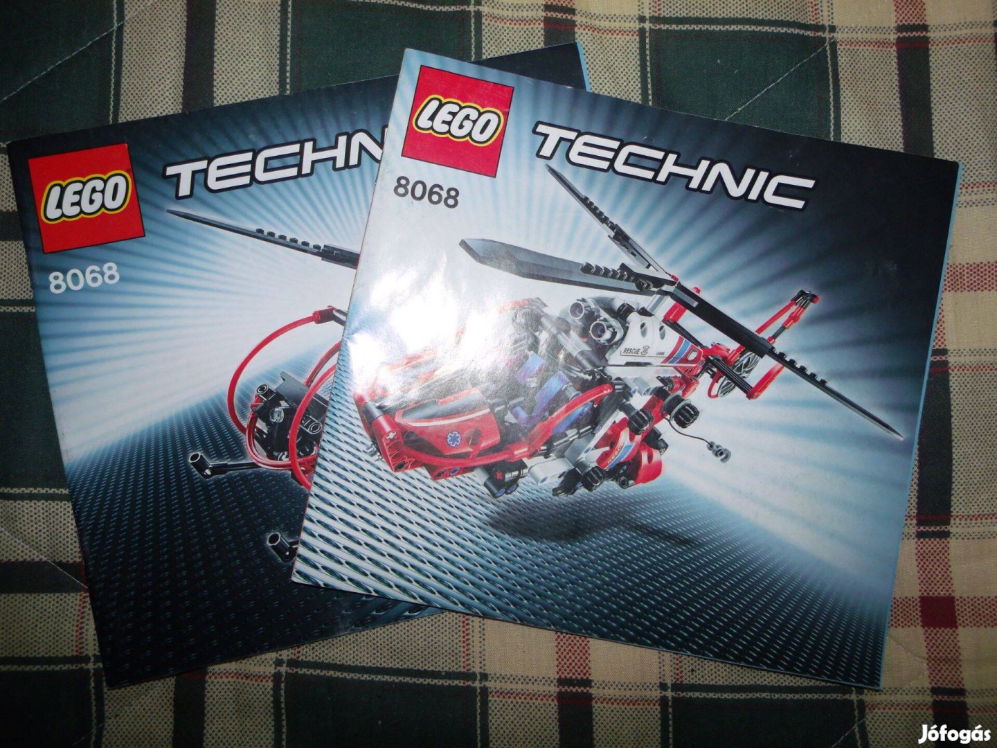 Lego Technic 8068 Mentőhelikopter csak leírás 2 füzet manuál