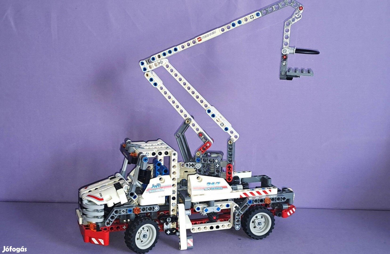 Lego Technic 8071 / Önjáró kosaras emelő 2:1