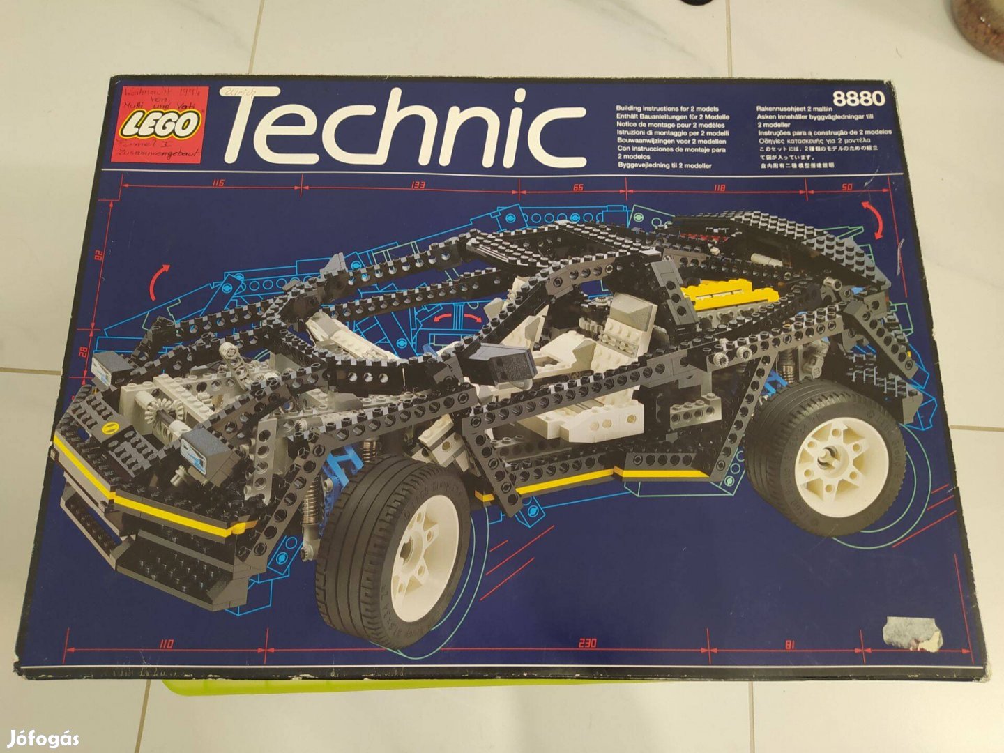 Lego Technic 8880 Super Car szett doboz + elemek egy kis része