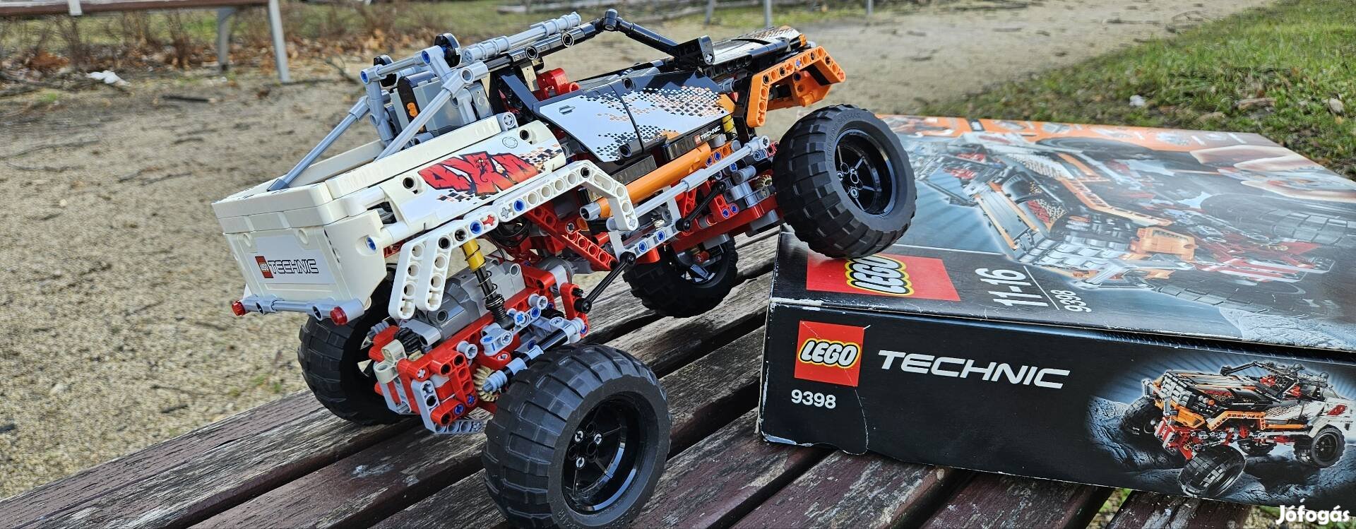 Lego Technic 9398 narancs-fekete, távirányitós, dobozzal, leírással