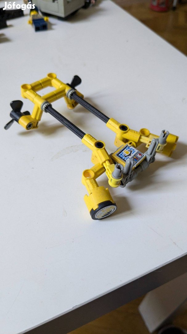 Lego Technic kis tengeralattjáró (hiányos)