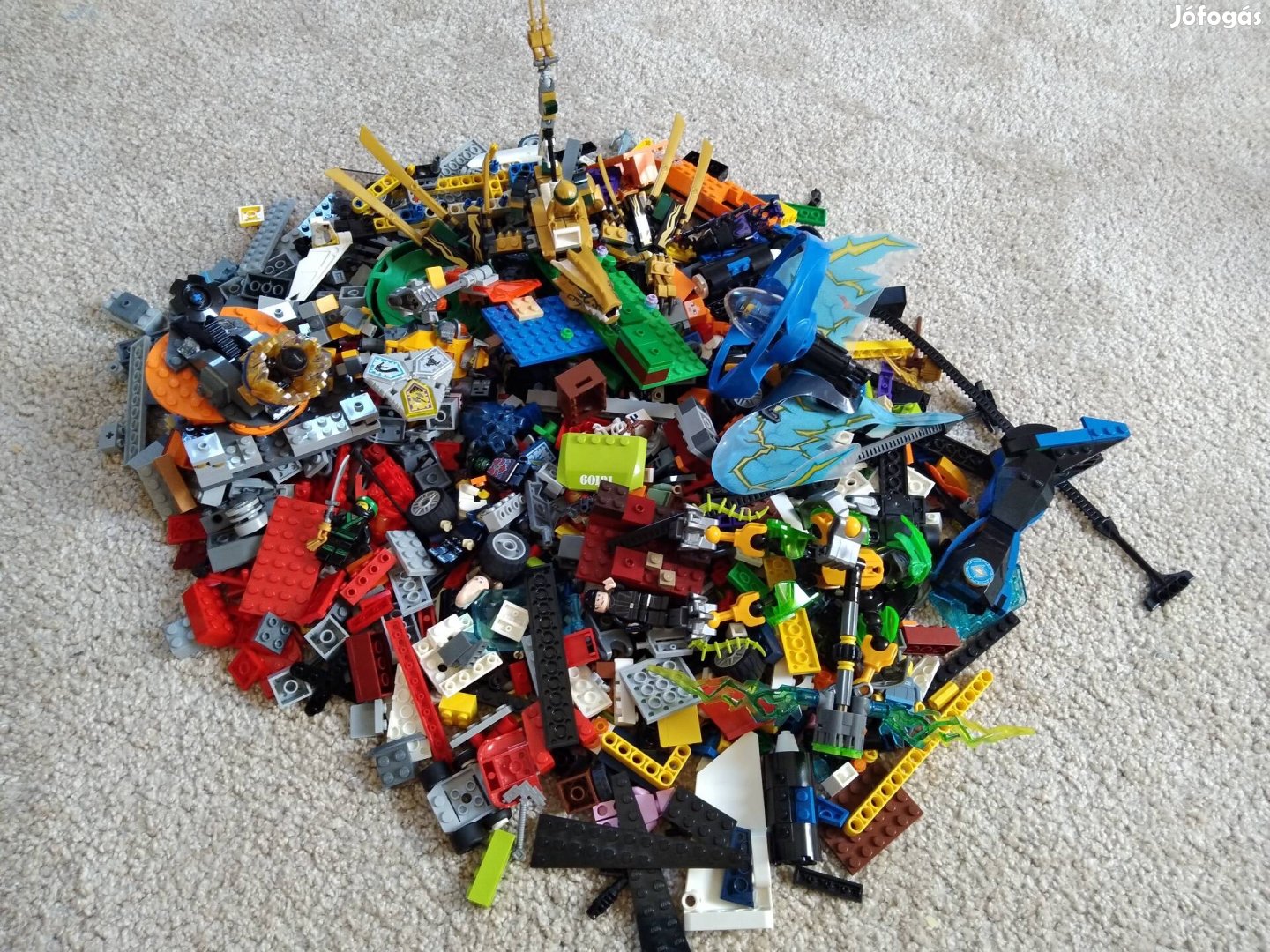 Lego          