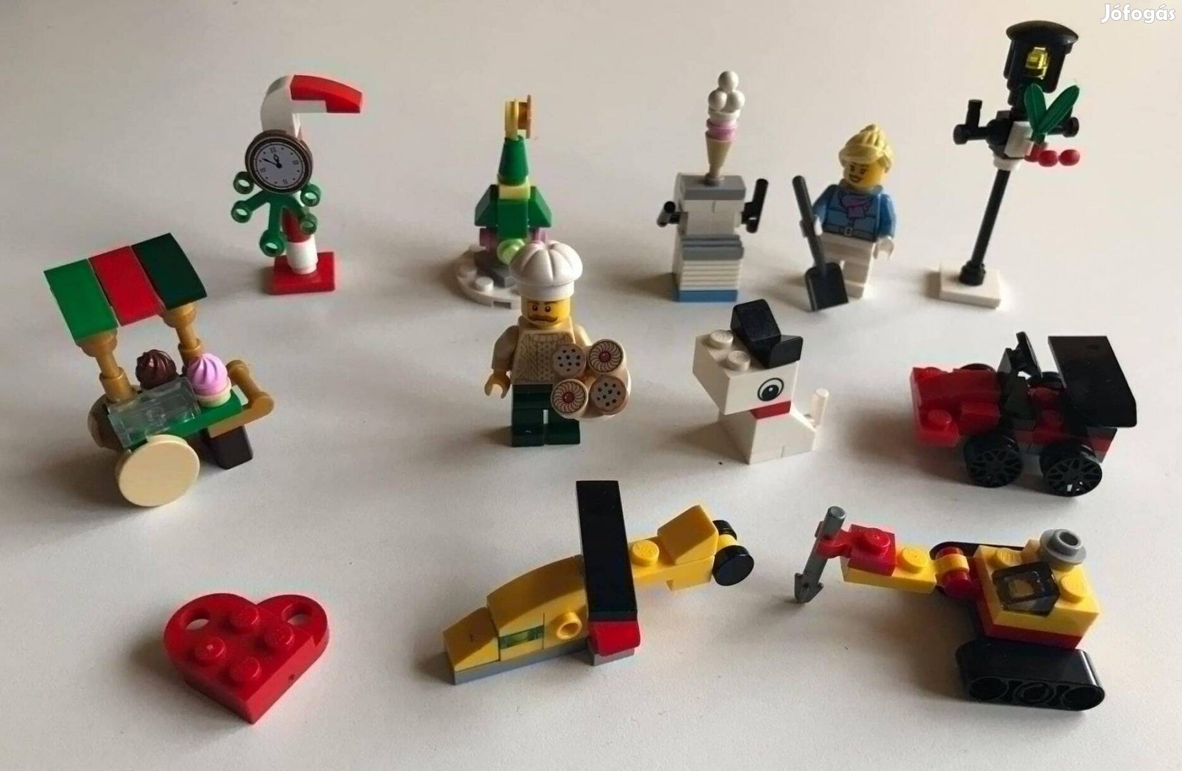 Lego apróságok saját készítésű Adventi kalendáriumba-2500 Ft