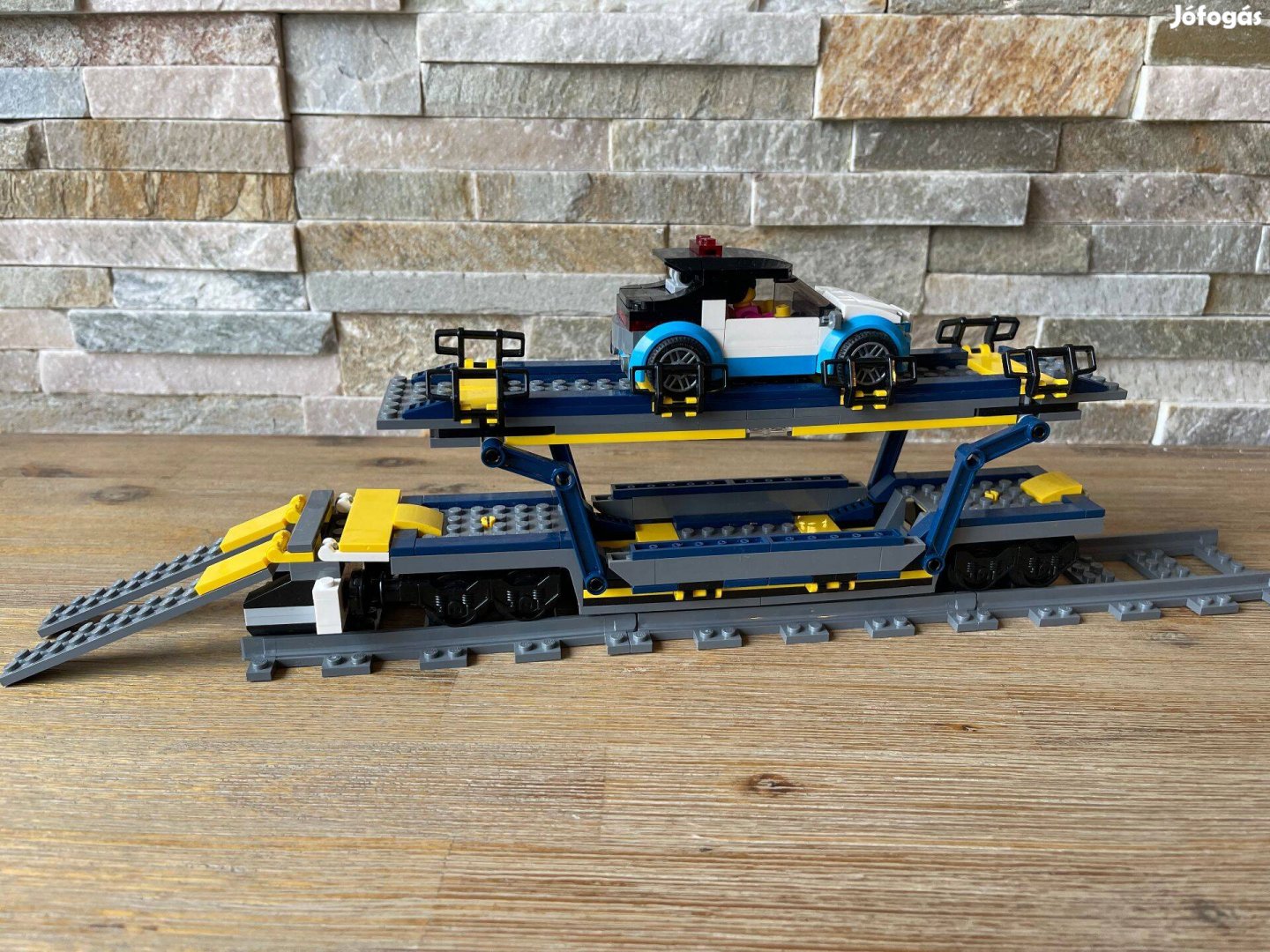 Lego autoszallito vagon Lego vasuti emeletes autoszallito vagon