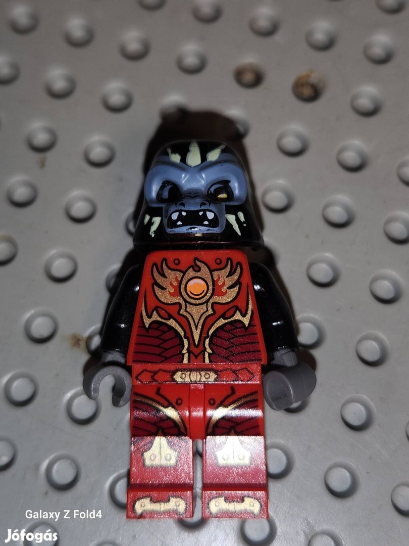 Lego chima piros ruhaban gorzan 