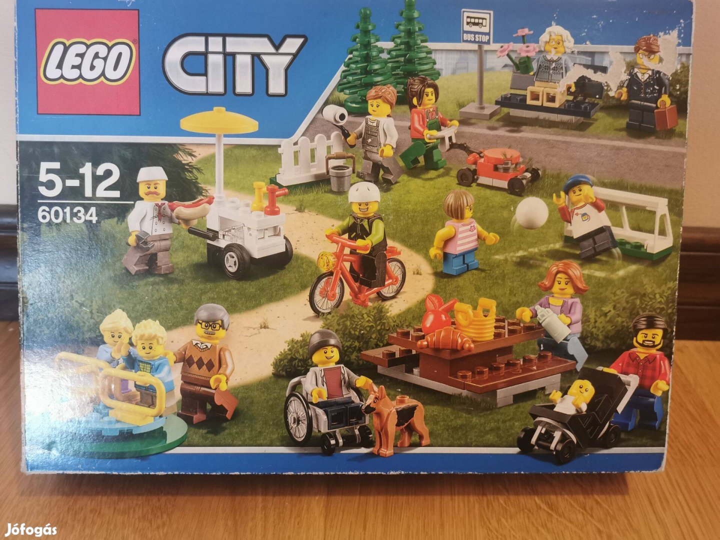 Lego city 60134 figurás készlet