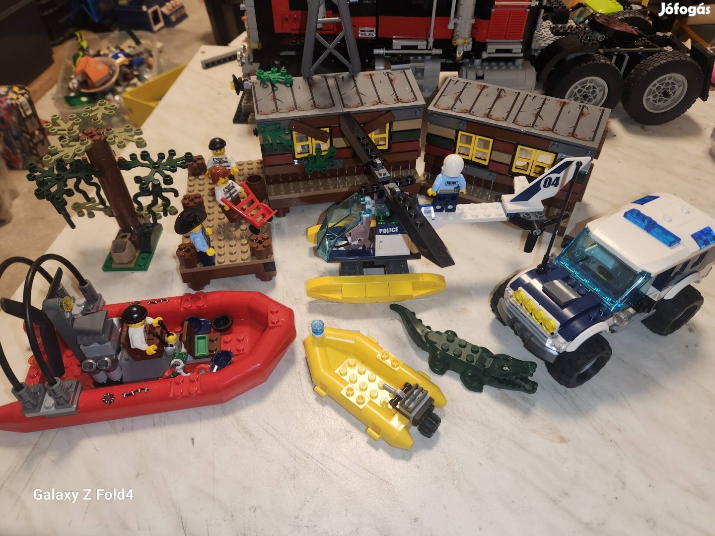 Lego city banditás készlet krokodilussal 