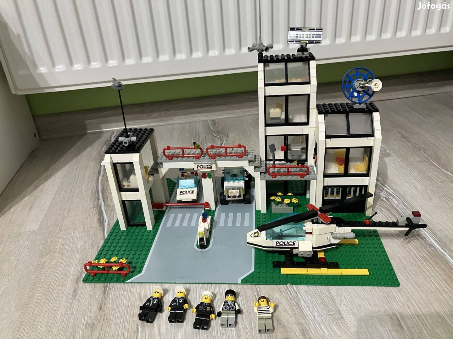 Lego classic town city 6398 Central Precinct HQ