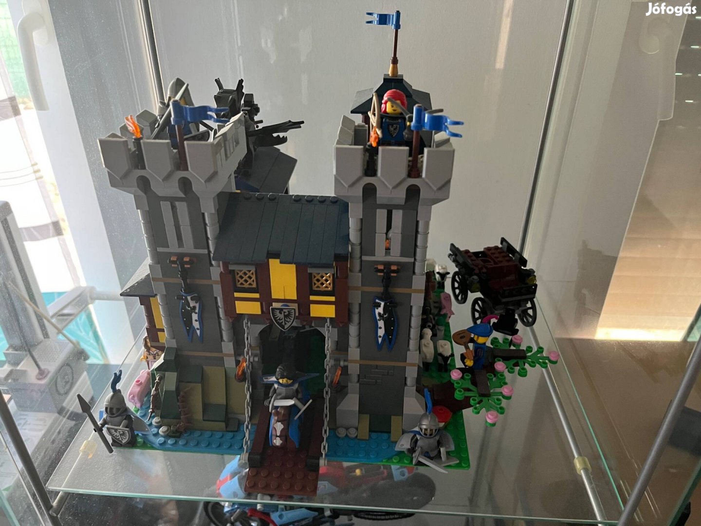 Lego creator 31120 kastély plusz kiegészítők