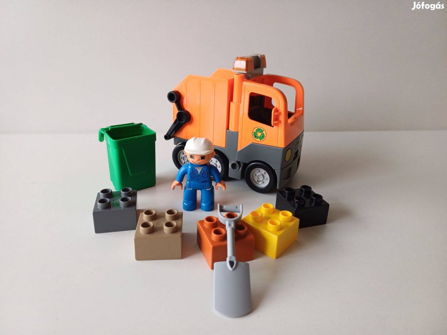 Lego duplo munkagépek : kukásautó, markoló, kamion