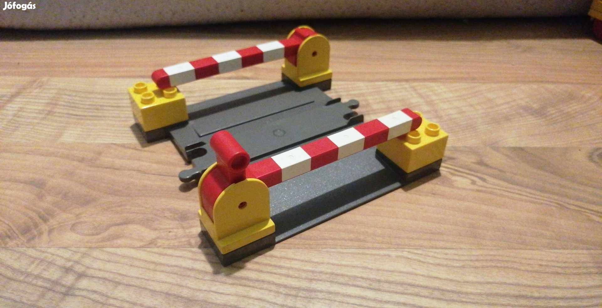 Lego duplo vasúti átjáró, sorompó