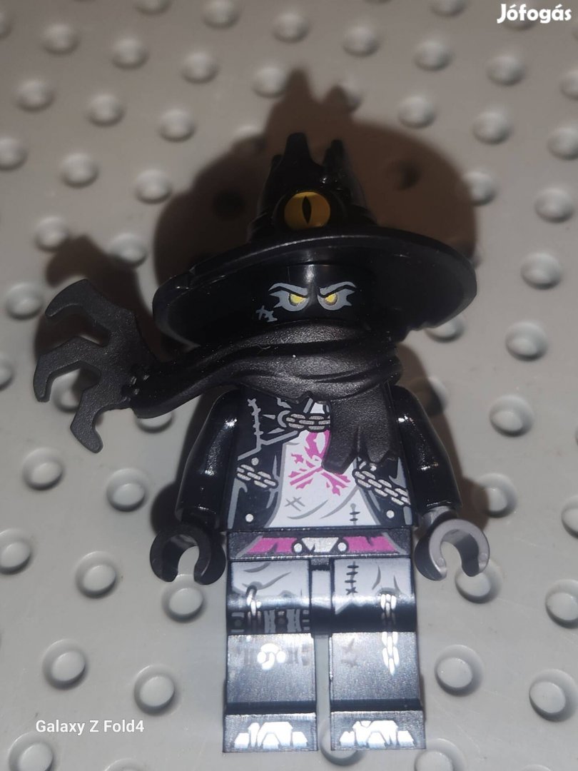 Lego éjszakai vadasz minifigura 