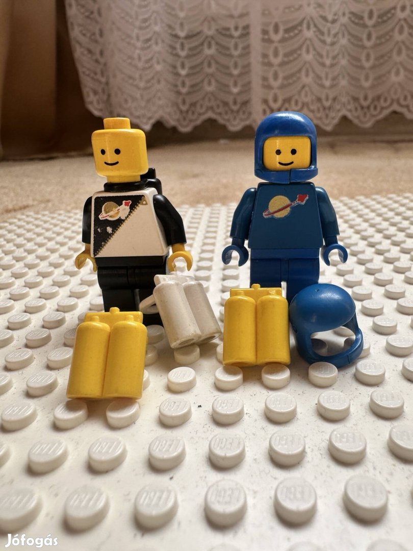 Lego figura kiegészítőkkel