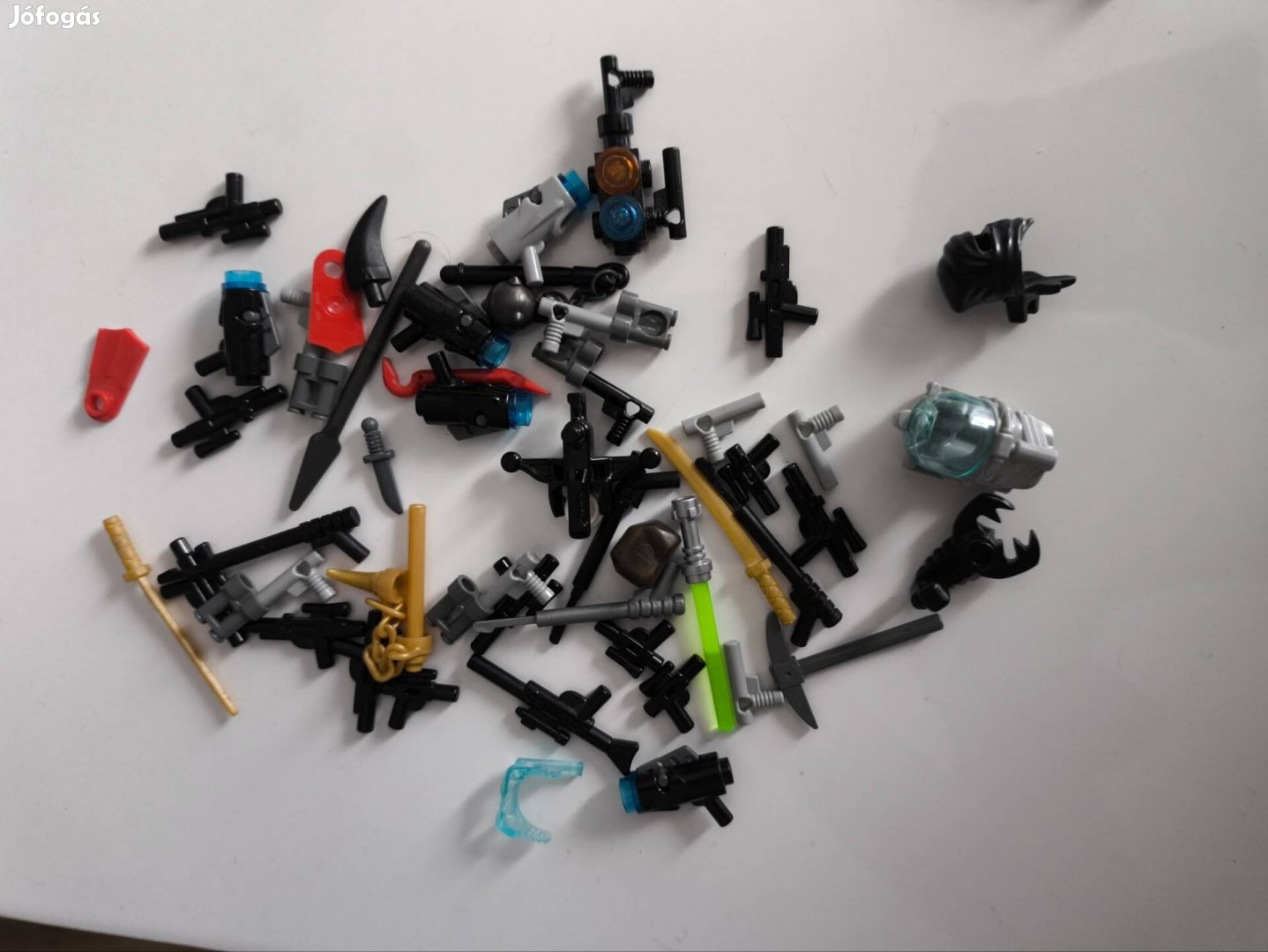 Lego figurák és tartozékok