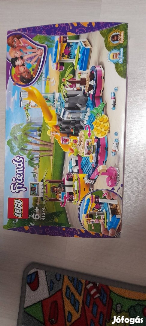 Lego friends 41374