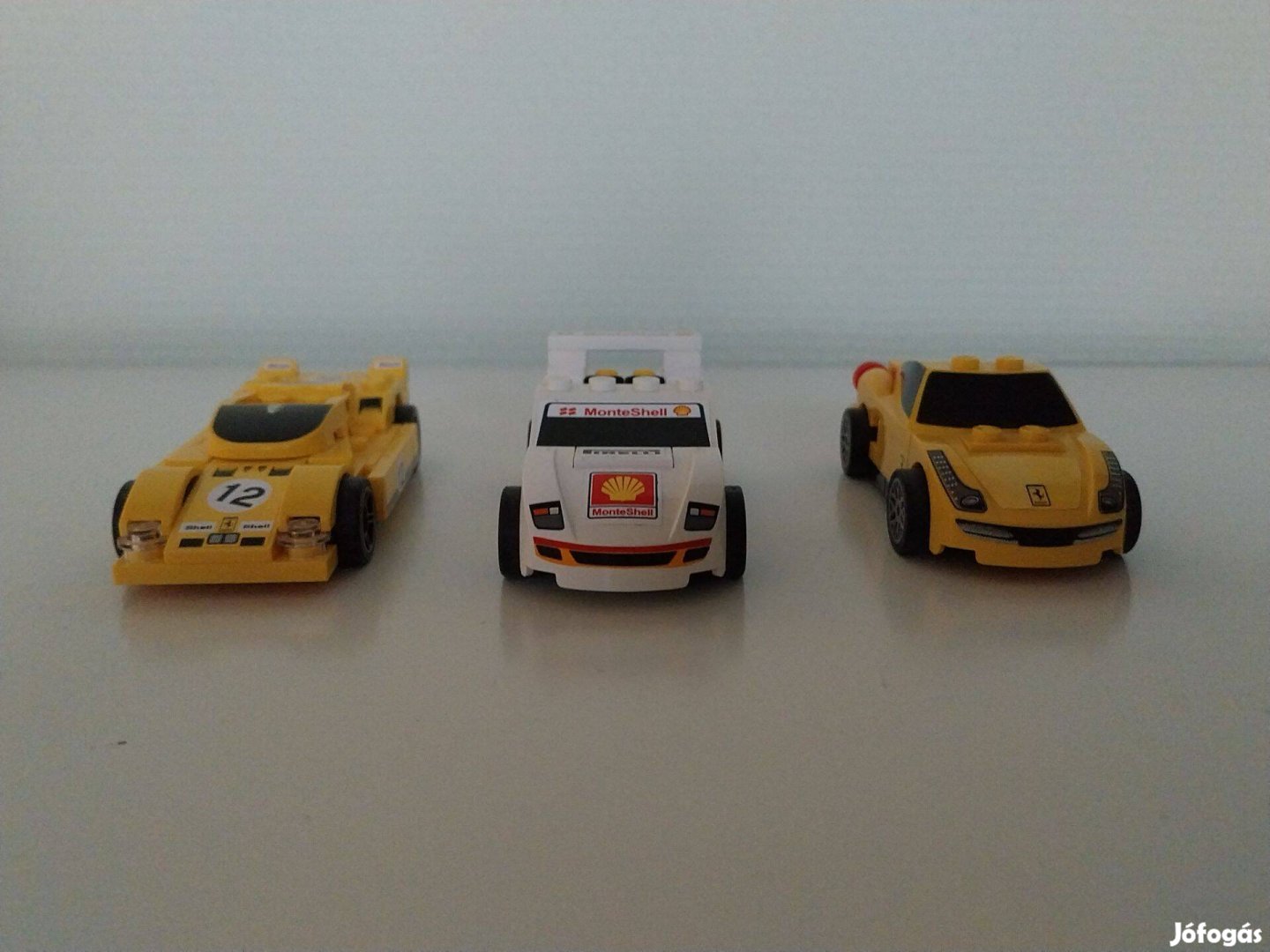 Lego játékautó, Shell által kiadott Ferrari eladó