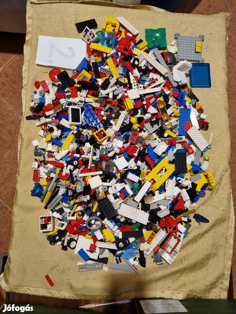 Lego kg ,lédig ,ömlesztett , 5400 Ft/fg