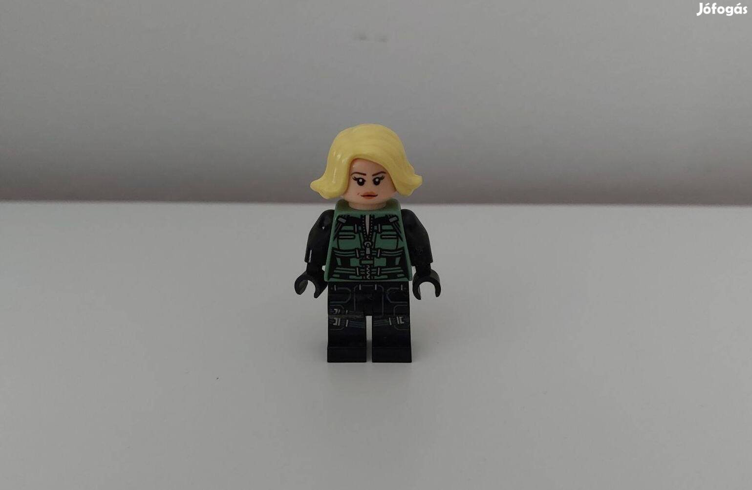 Lego minifigura: Fekete Özvegy (76101)