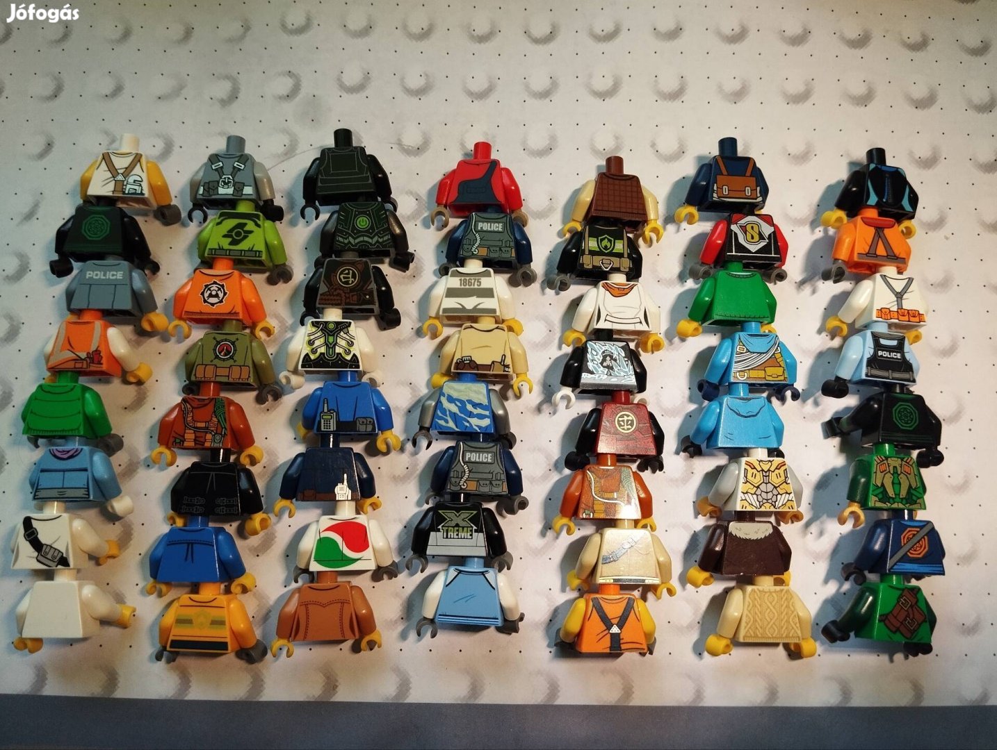 Lego minifigura részek