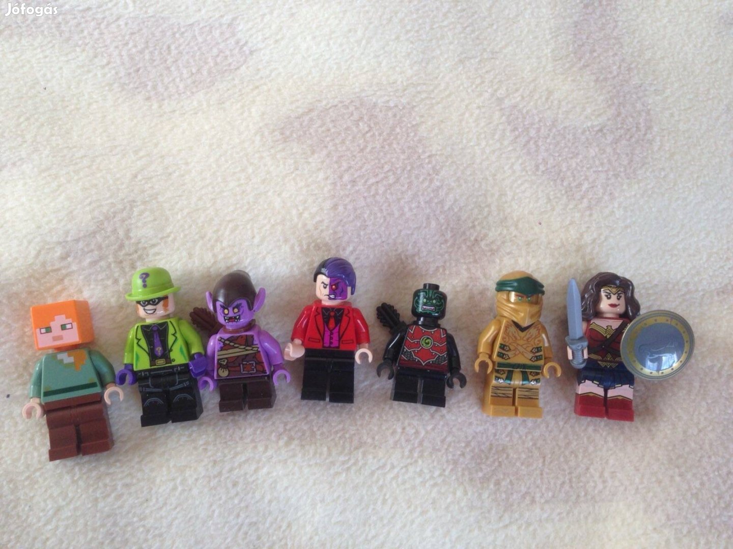 Lego minifigurák