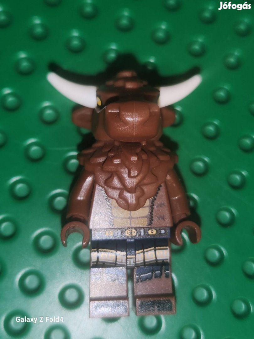 Lego minotaurusz minifigura 