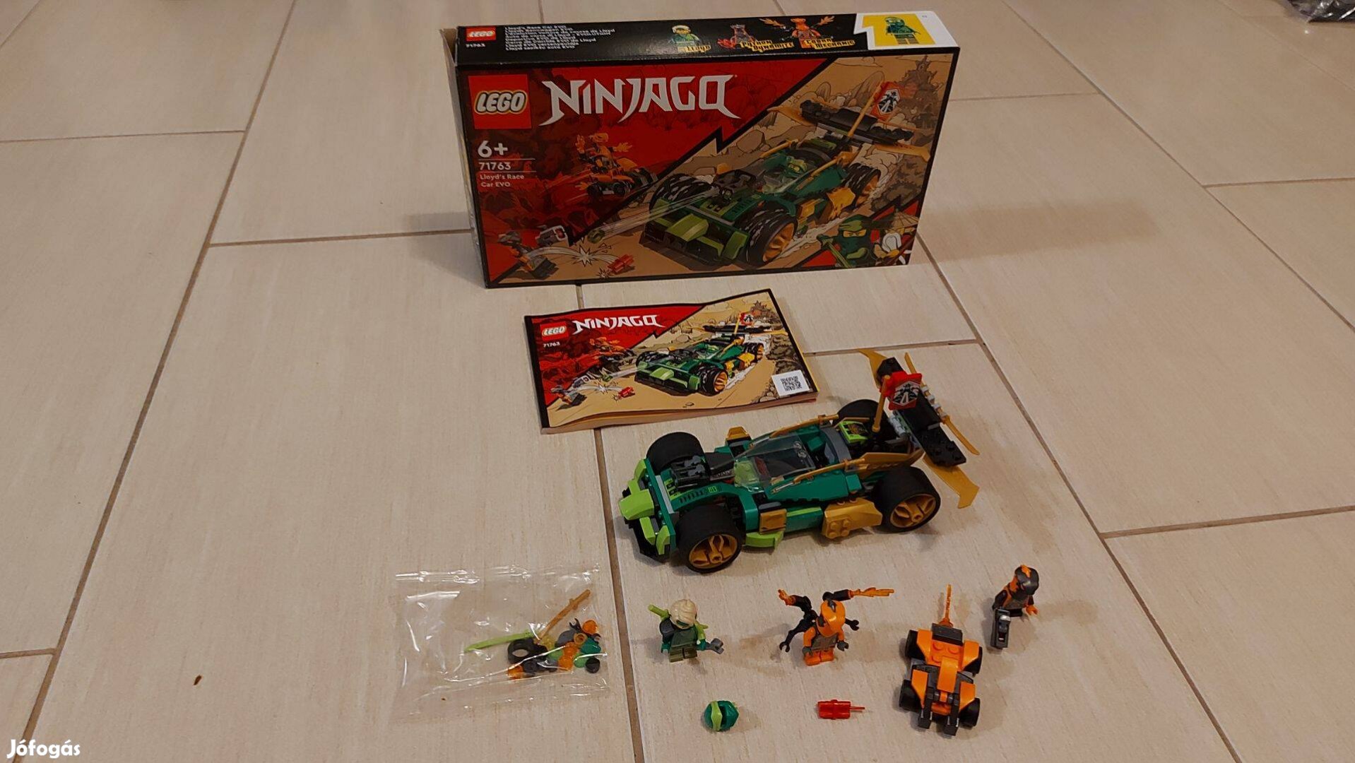 Lego ninjago 71763 Lloyd Evo versenyautója