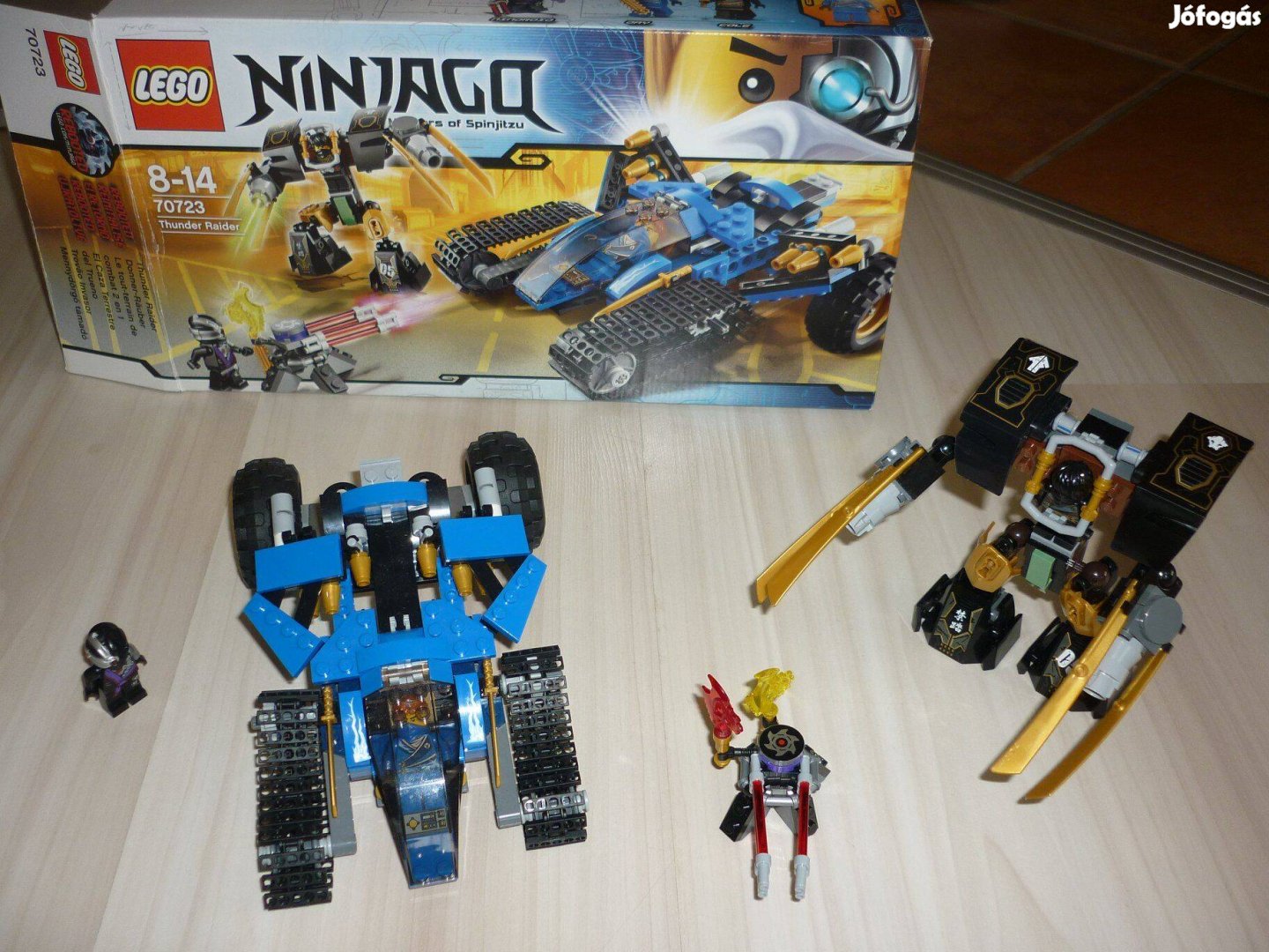 Lego ninjago - Mennydörgő támadó